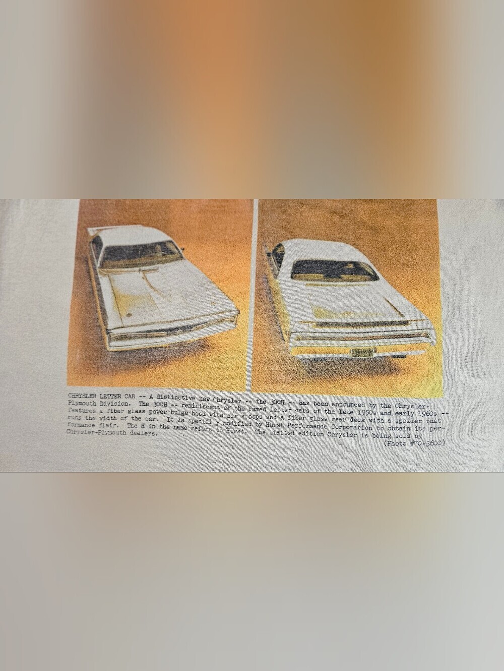 Chrysler Mens Beige Letter Car Crewneck Pullover Short Sleeve Shirt Size Medium - Picture 12 of 12